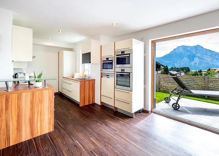 Traunstein Aleksandra * Altmünster