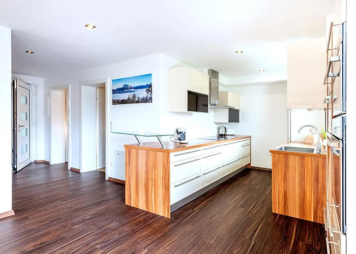 Traunstein Aleksandra * Altmünster